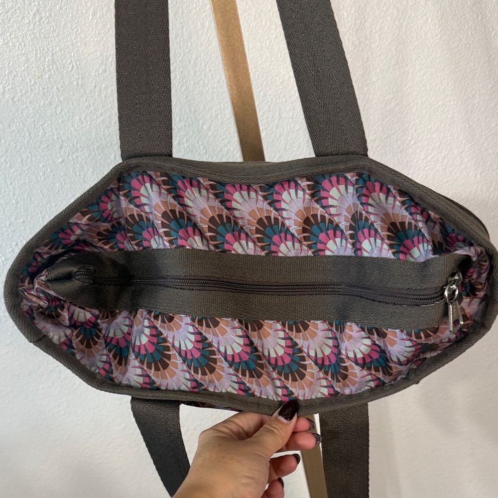 LeSportsac grey and Pink Patterned secure zip Tote - Picture 4 of 6